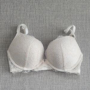 Victoria's Secret Lace Bra - Cream